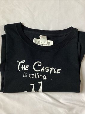 Disney Fruit of the Loom The Castle is Calling Cotton Ladies TShirt Black Size L